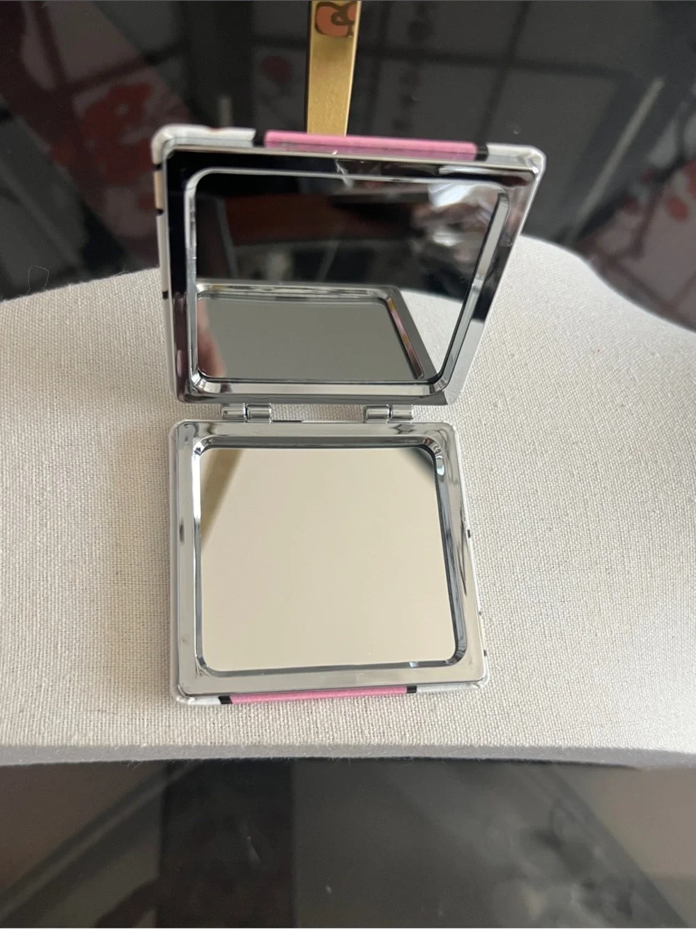 Compact Hello Kitty Pocket Mirror with Pink Accent - Women Makeup